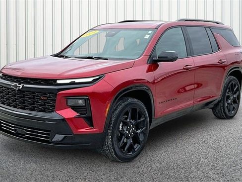 Used 2024 Chevrolet Traverse RS w/ LPO, Floor Liner Package image 2