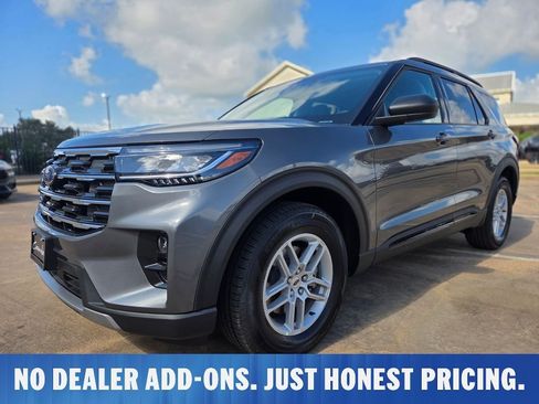 New 2026 Ford Explorer Active w/ Active Comfort Package RWD image 1