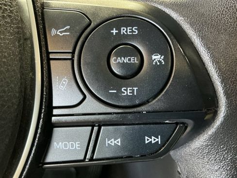Used 2023 Toyota RAV4 Limited w/ Limited Grade Weather Package AWD/4WD image 19