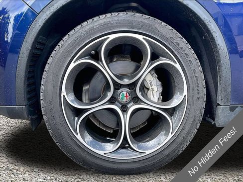 Used 2019 Alfa Romeo Stelvio Ti AWD/4WD image 9