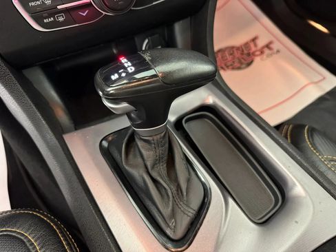 Used 2019 Dodge Charger SXT w/ Driver Confidence Group AWD/4WD image 23