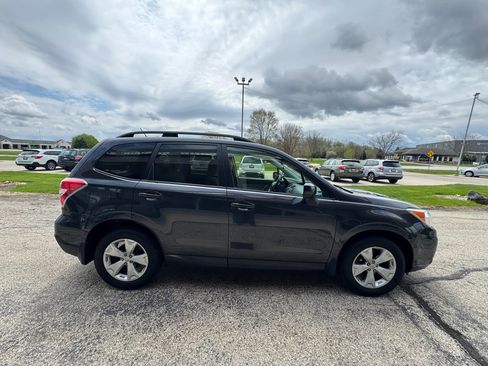 Used 2015 Subaru Forester 2.5i Premium w/ Protection Package #1 AWD/4WD image 6