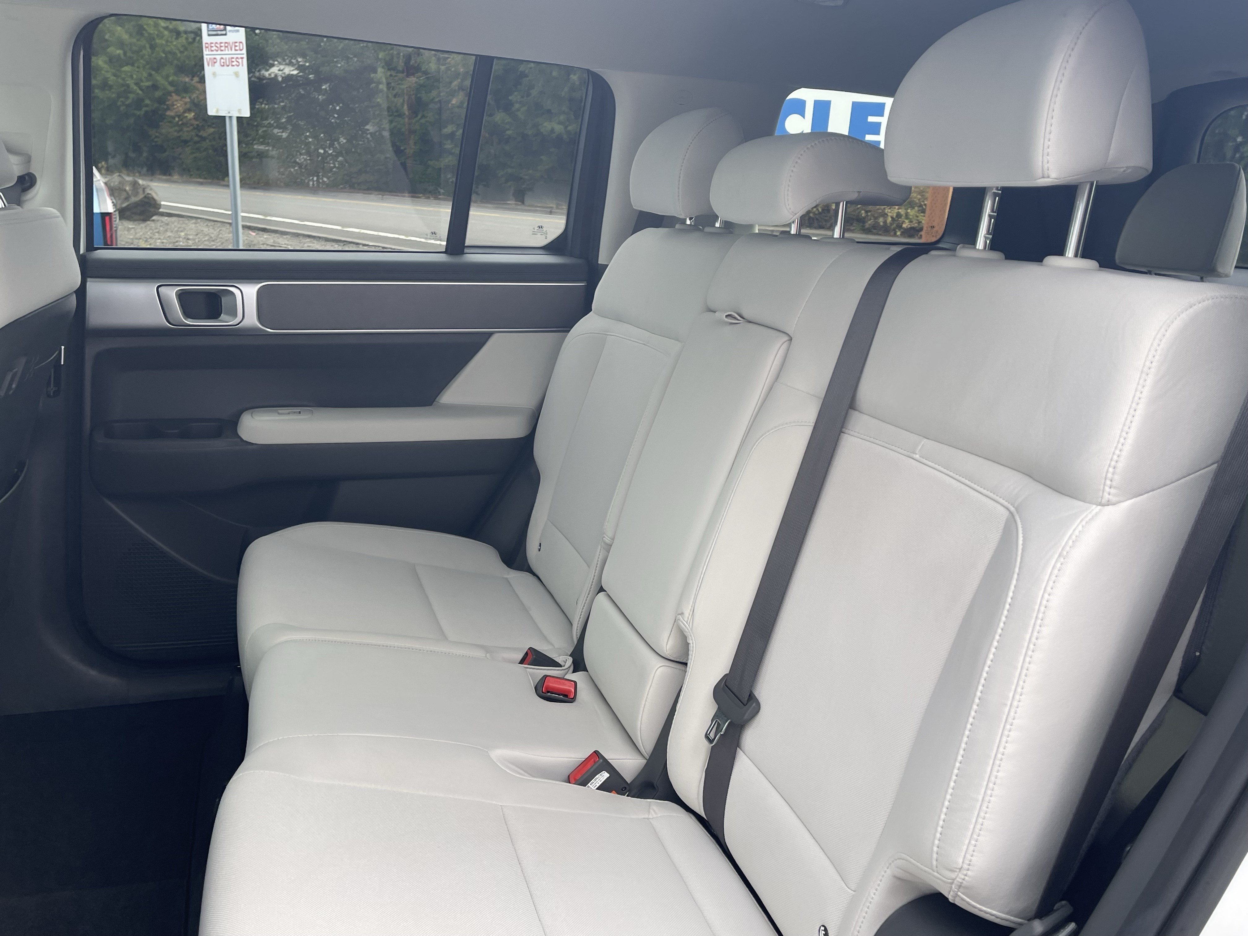 Certified 2025 Hyundai Santa Fe SE AWD/4WD image 15