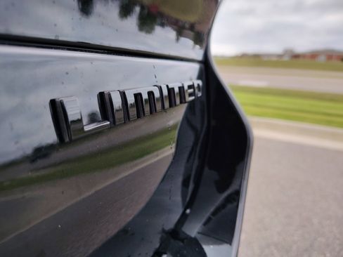 New 2025 Jeep Grand Cherokee L Limited w/ Luxury Tech Group II image 10