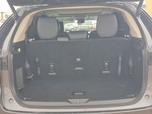 Used 2024 MAZDA CX-90 3.3 Turbo w/ Premium Package image 16