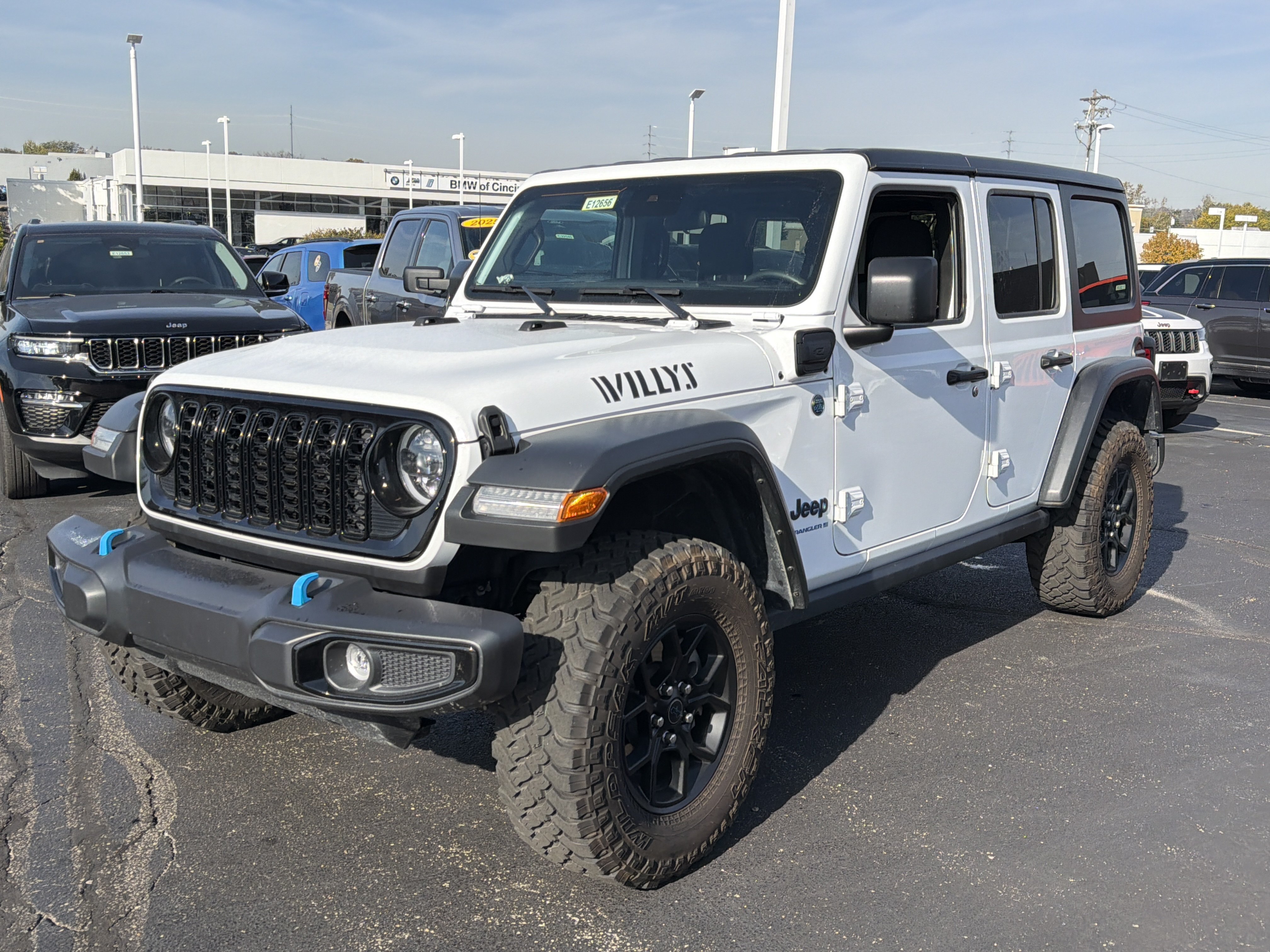 Used 2024 Jeep Wrangler Unlimited AWD/4WD image 4