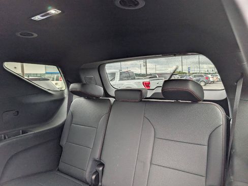 Used 2024 Chevrolet Traverse Z71 AWD/4WD image 10
