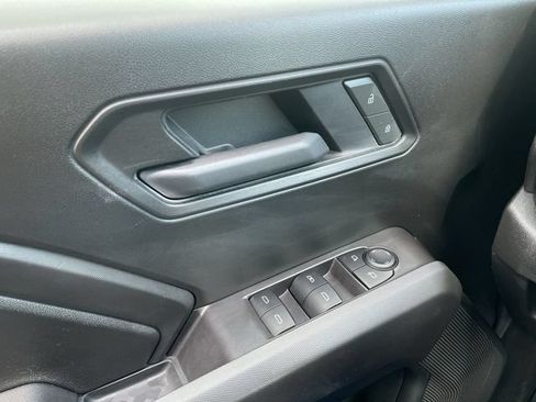 Used 2025 Chevrolet Colorado Trail Boss AWD/4WD image 13