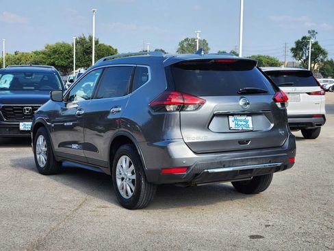 Used 2019 Nissan Rogue SV FWD image 5