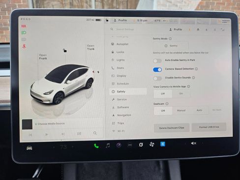 Used 2024 Tesla Model Y Long Range image 47