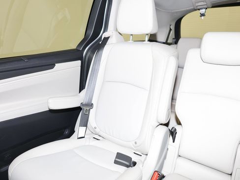 Used 2026 Honda Odyssey EX-L image 12