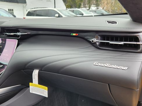 Used 2024 Maserati GranTurismo Modena image 19