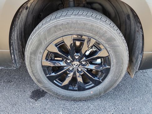 Used 2025 MAZDA CX-50 AWD 2.5 Hybrid w/ Weather Package image 9