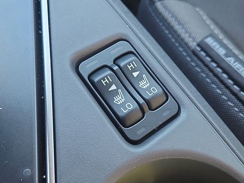 Certified 2025 Subaru Crosstrek 2.0i Premium image 11