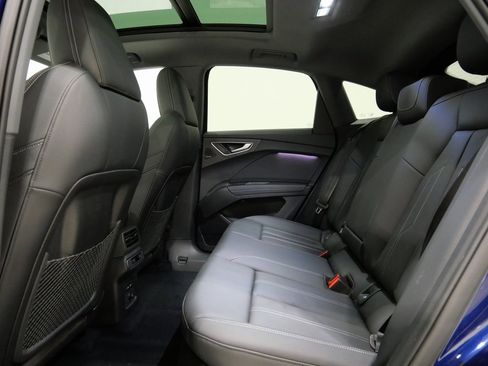 Used 2023 Audi Q4 e-tron Premium Plus w/ Premium Plus image 25