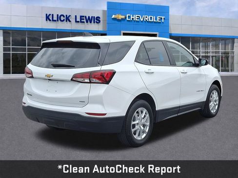 Used 2022 Chevrolet Equinox LS AWD/4WD image 8