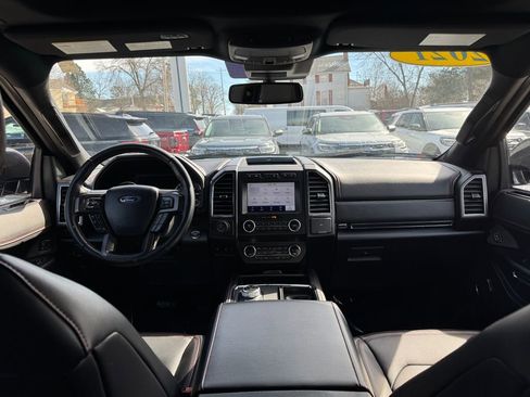 Used 2021 Ford Expedition Limited image 26
