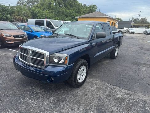 Used 2006 Dodge Dakota SLT w/ Trailer Tow Group RWD image 4