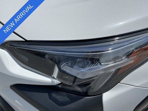 Used 2025 Subaru Outback Premium w/ Popular Package #1A AWD/4WD image 9