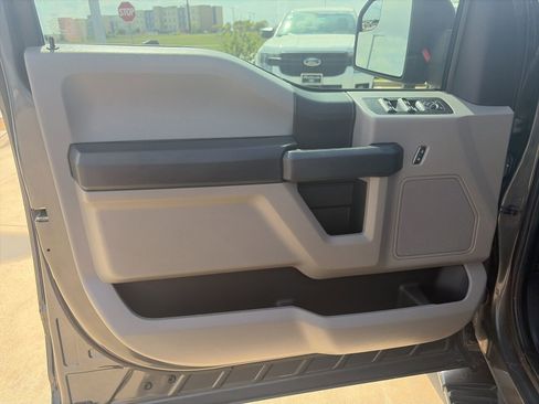 Used 2019 Ford F150 XL w/ Equipment Group 101A Mid image 13