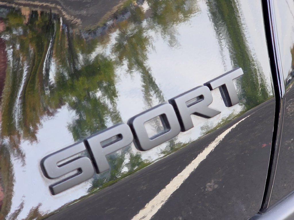 Certified 2024 Honda HR-V Sport image 18