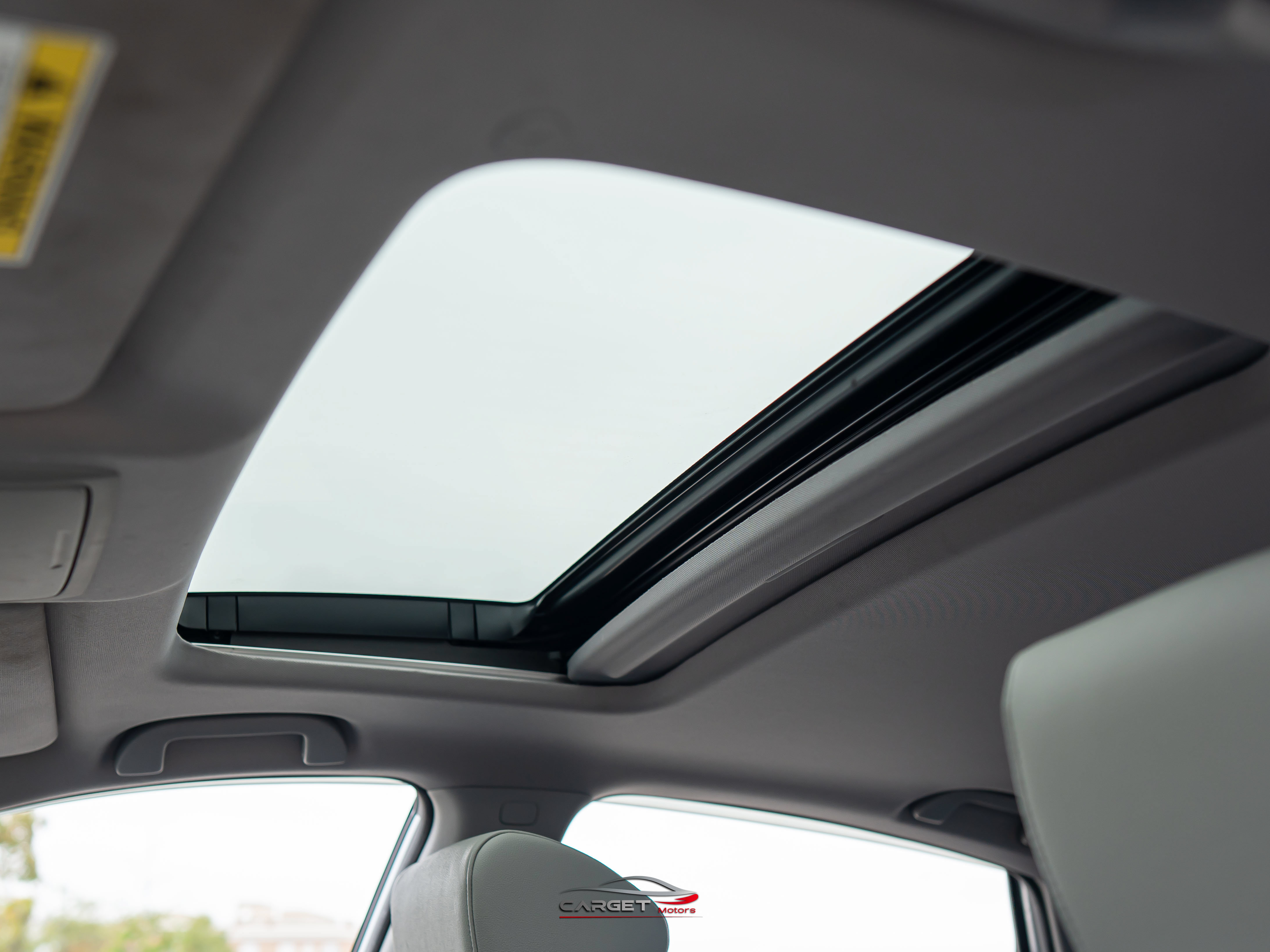 Used 2020 Honda Accord Touring image 37