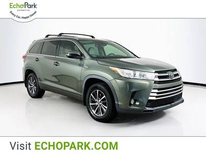 Used 2017 Toyota Highlander XLE