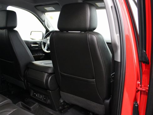 Used 2019 GMC Sierra 1500 SLT w/ LPO, GMC Protection Package image 24