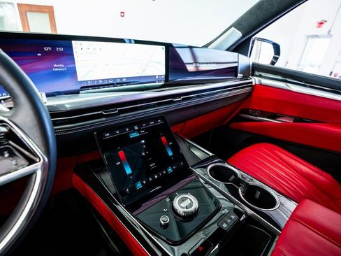 Used 2025 Cadillac Escalade Sport Platinum w/ LPO, Floor Liner Package image 46