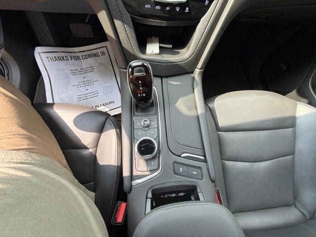 Used 2024 Cadillac XT6 Premium Luxury FWD image 13