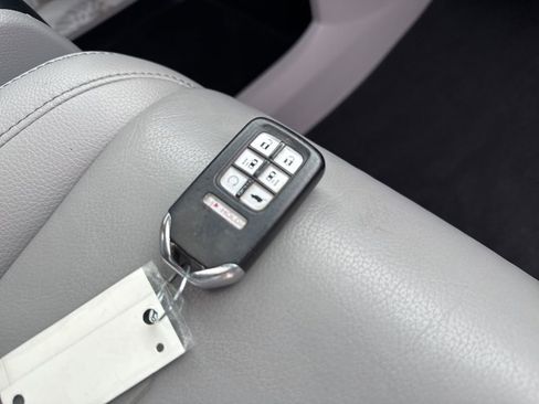 Certified 2023 Honda Odyssey EX-L image 34