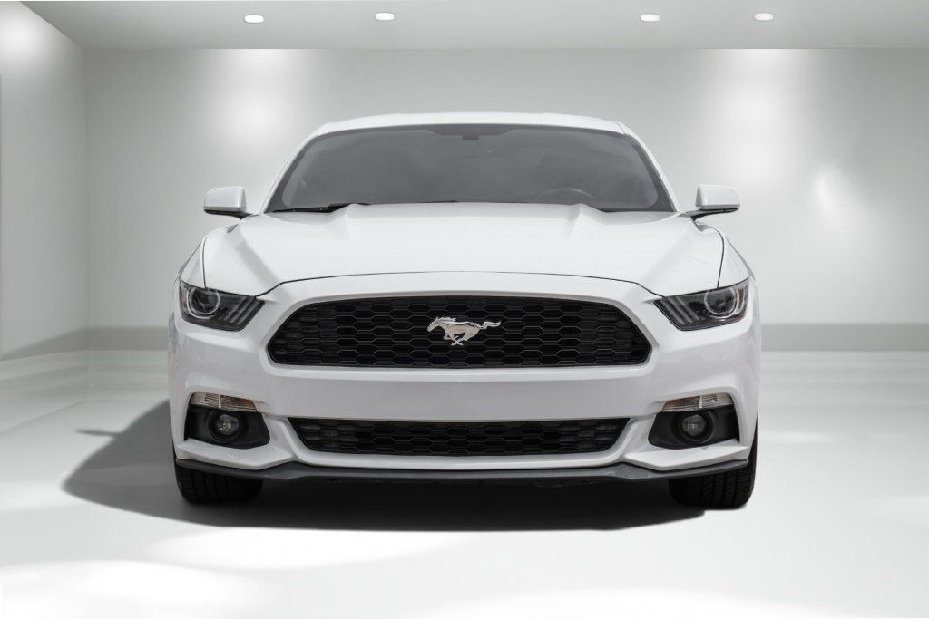 Used 2016 Ford Mustang Coupe RWD image 6