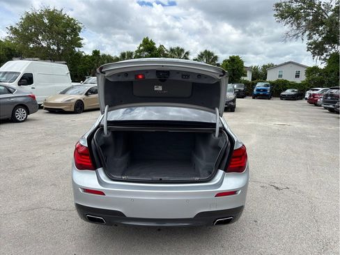 Used 2014 BMW 750i RWD image 48