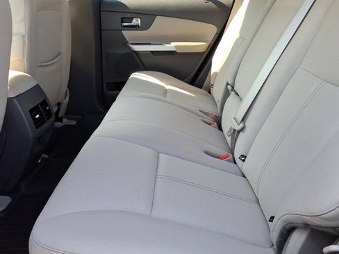 Used 2014 Ford Edge SE w/ Equipment Group 101A AWD/4WD image 13