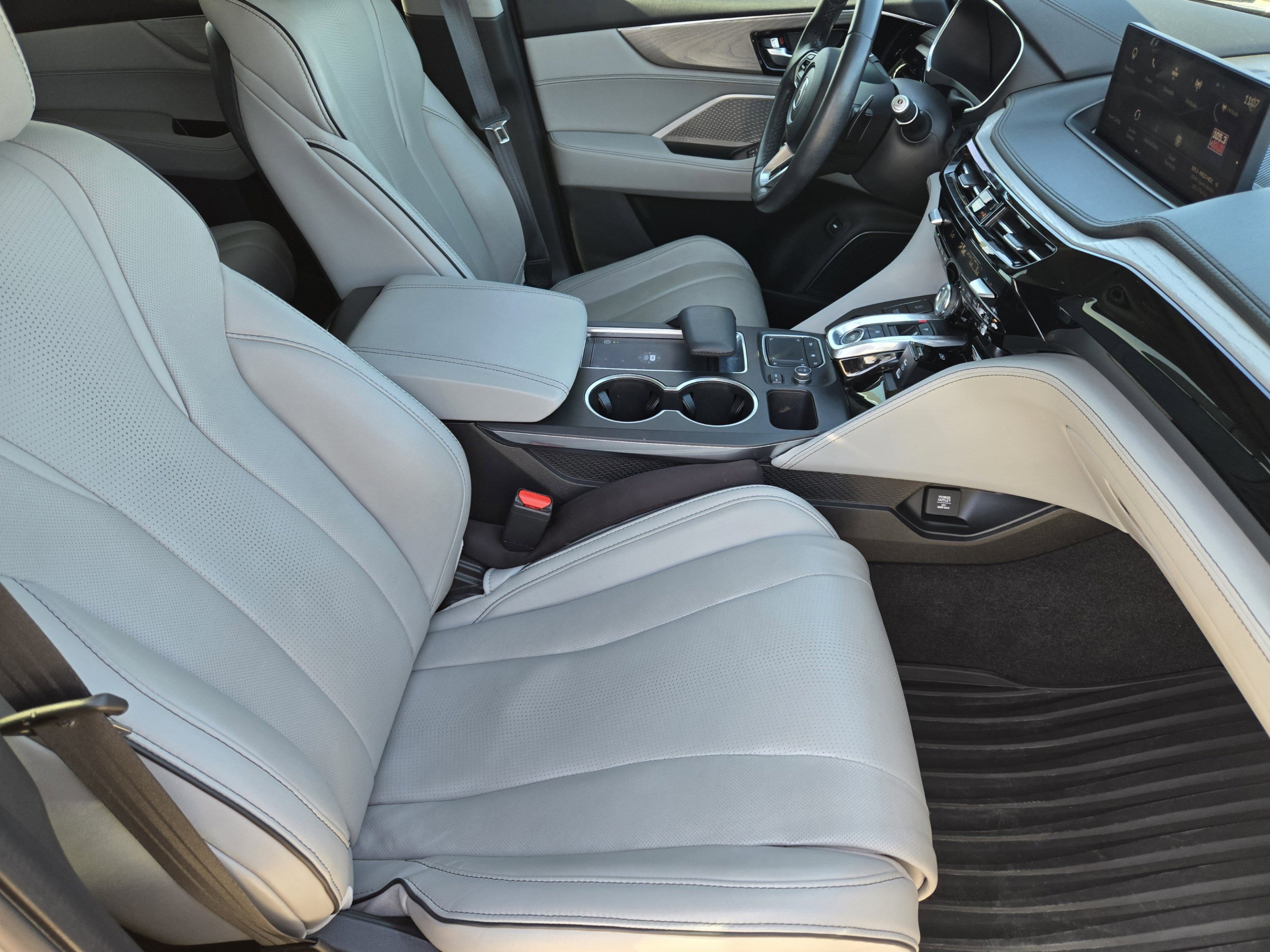Used 2023 Acura MDX w/ Advance Package AWD/4WD image 7