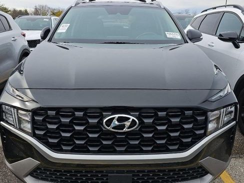 Used 2023 Hyundai Santa Fe SEL image 2