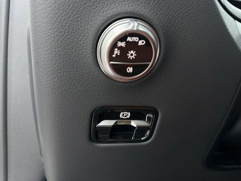 New 2026 Mercedes-Benz GLC 43 AMG GLC 43 AMG image 19