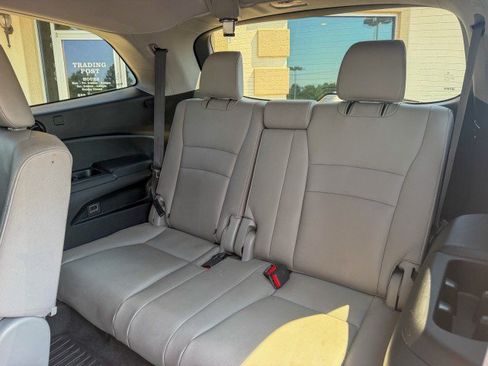 Used 2021 Honda Pilot EX-L image 7
