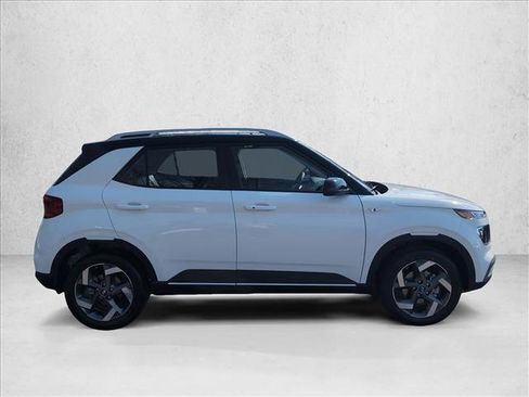 New 2026 Hyundai Venue SEL image 7