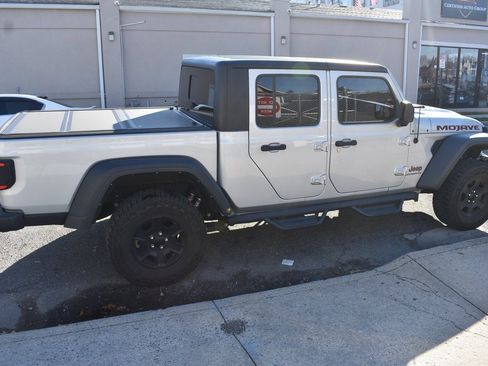 Used 2022 Jeep Gladiator Mojave w/ LED Lighting Group image 5