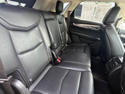 Used 2019 Cadillac XT5 Luxury w/ LPO, Radiant Package FWD image 20
