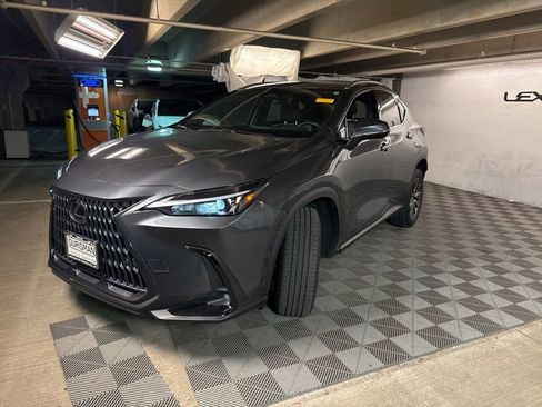 Used 2023 Lexus NX 350 AWD image 3