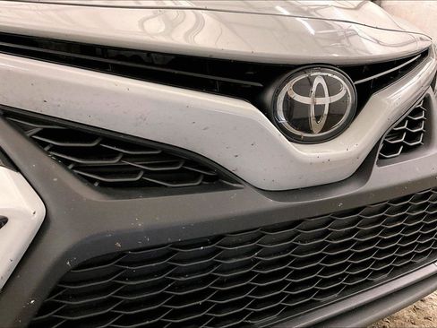 Used 2023 Toyota Camry SE image 29