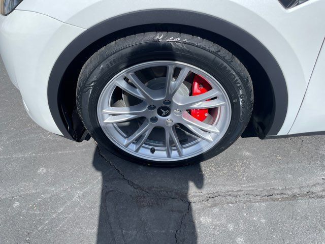 Used 2023 Tesla Model Y Long Range AWD/4WD image 21