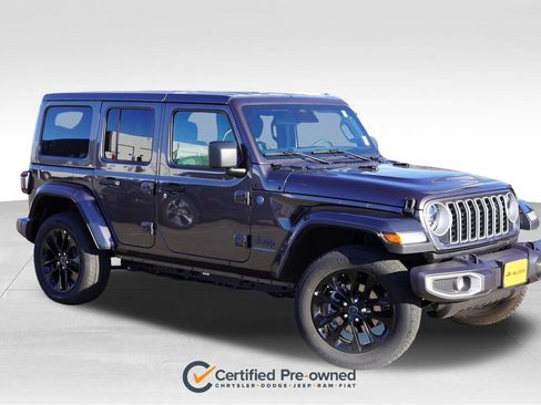 Certified 2025 Jeep Wrangler Unlimited Sahara w/ Safety Group AWD/4WD image 1