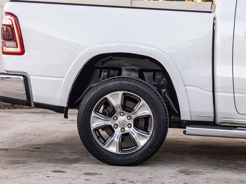 Used 2019 RAM 1500 Laramie image 10