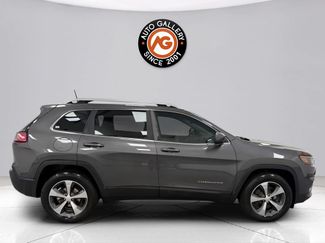 Used 2019 Jeep Cherokee Limited FWD video 2