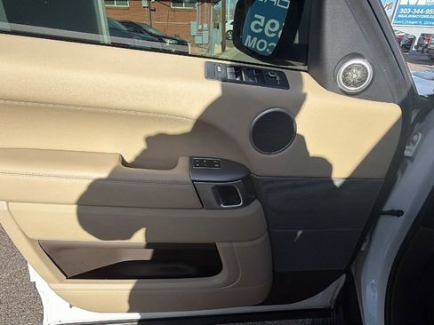 Used 2017 Land Rover Range Rover Sport Supercharged image 18