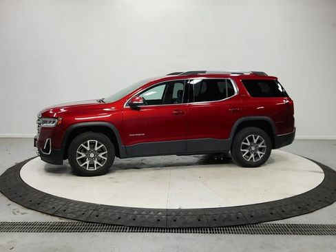 Used 2023 GMC Acadia SLT FWD image 5