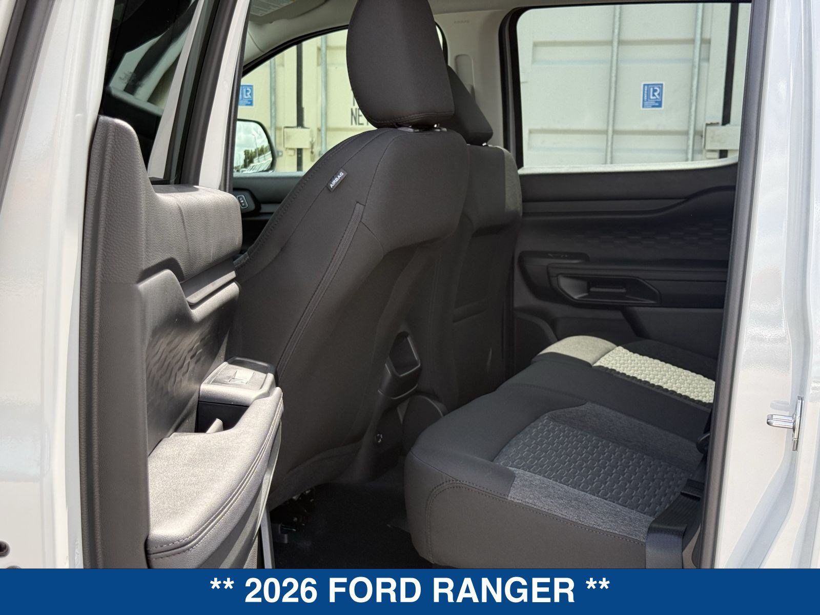 New 2026 Ford Ranger XLT w/ Black Appearance Package RWD image 16